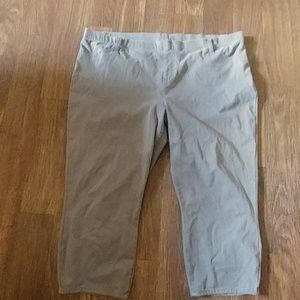 Plus size Capri